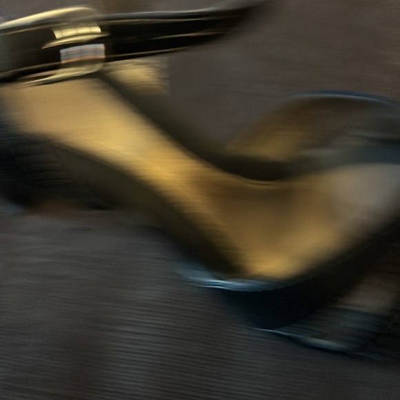 Black strappy sandal - Picture 4 of 4